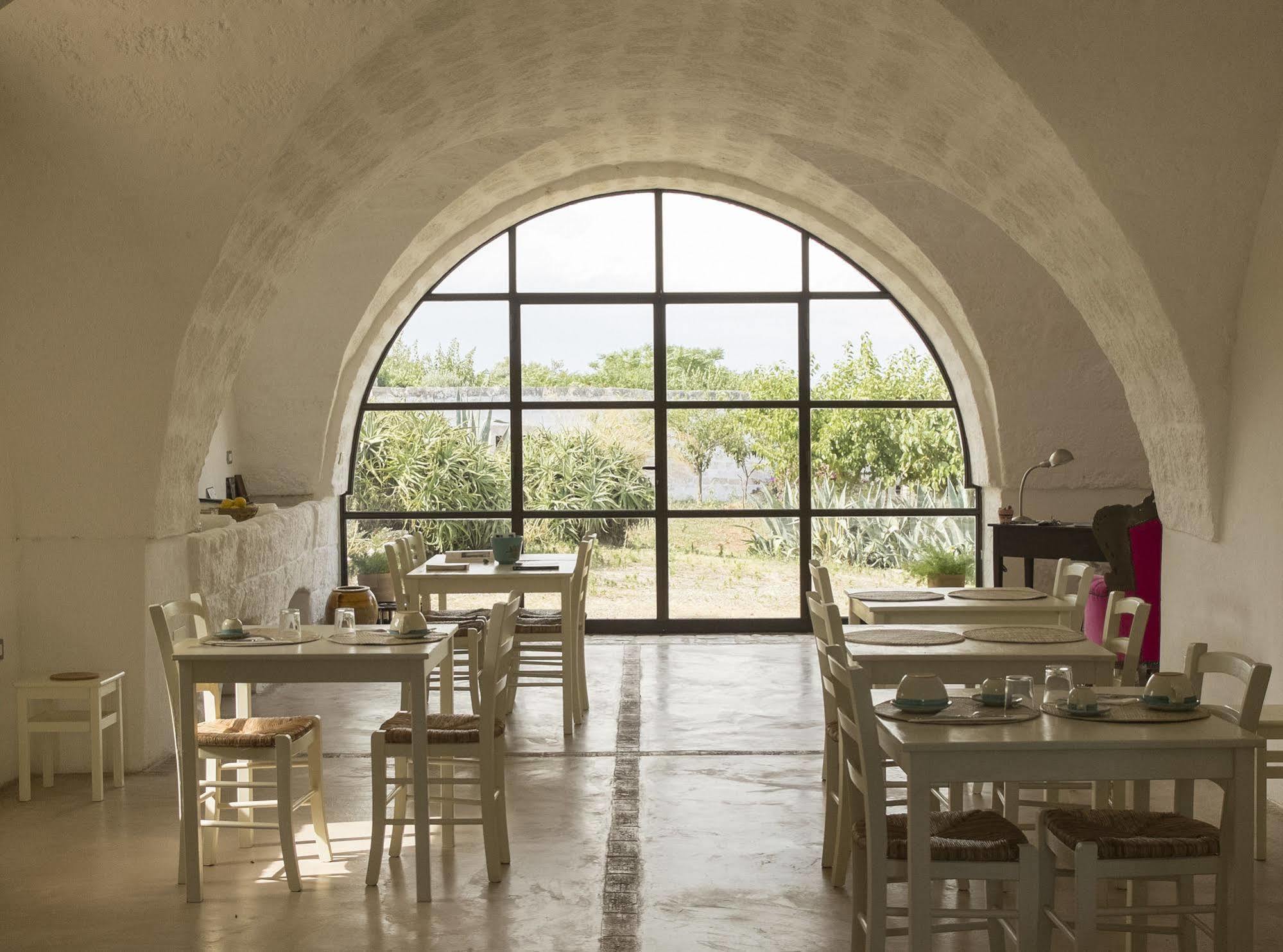 Masseria Palombara Grande Остуні Екстер'єр фото